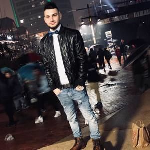 Meet your Posher, Sadeeq